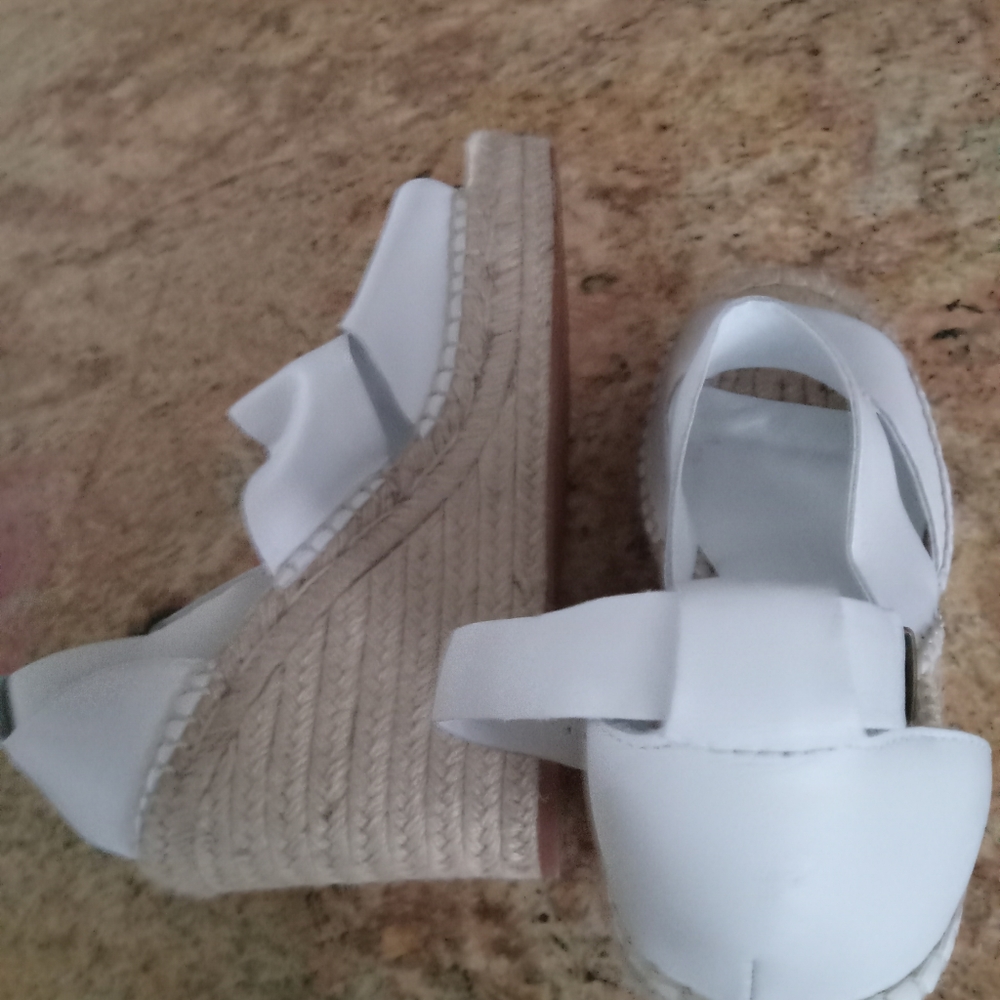 Shoes - Picture 3 of 5